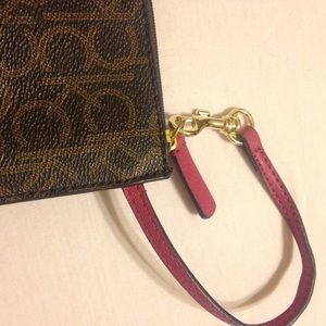 Calvin Klein Wristlet